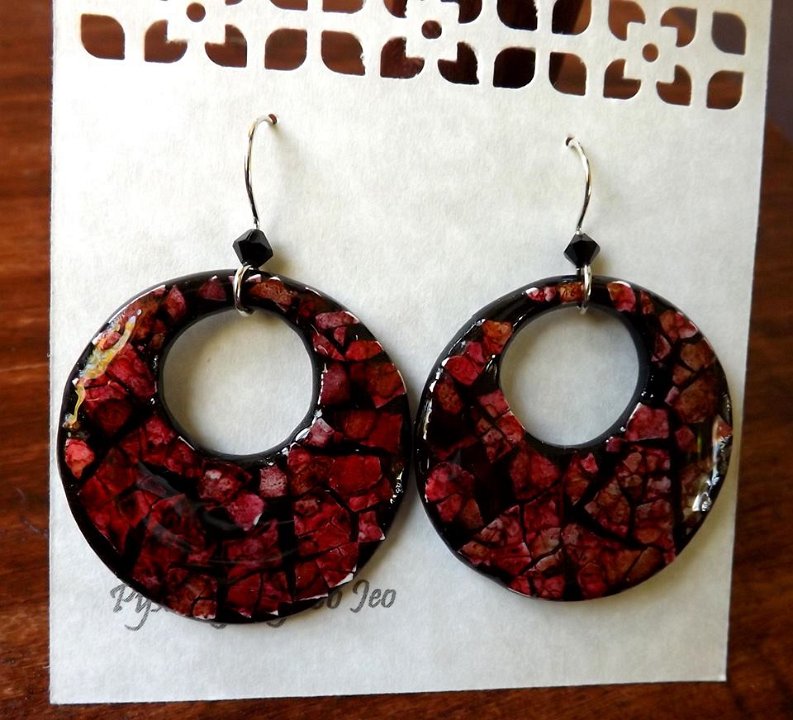 Cranberry Circles Earrings and Pendant Eggshell Mosaic Jewelry by So Jeo